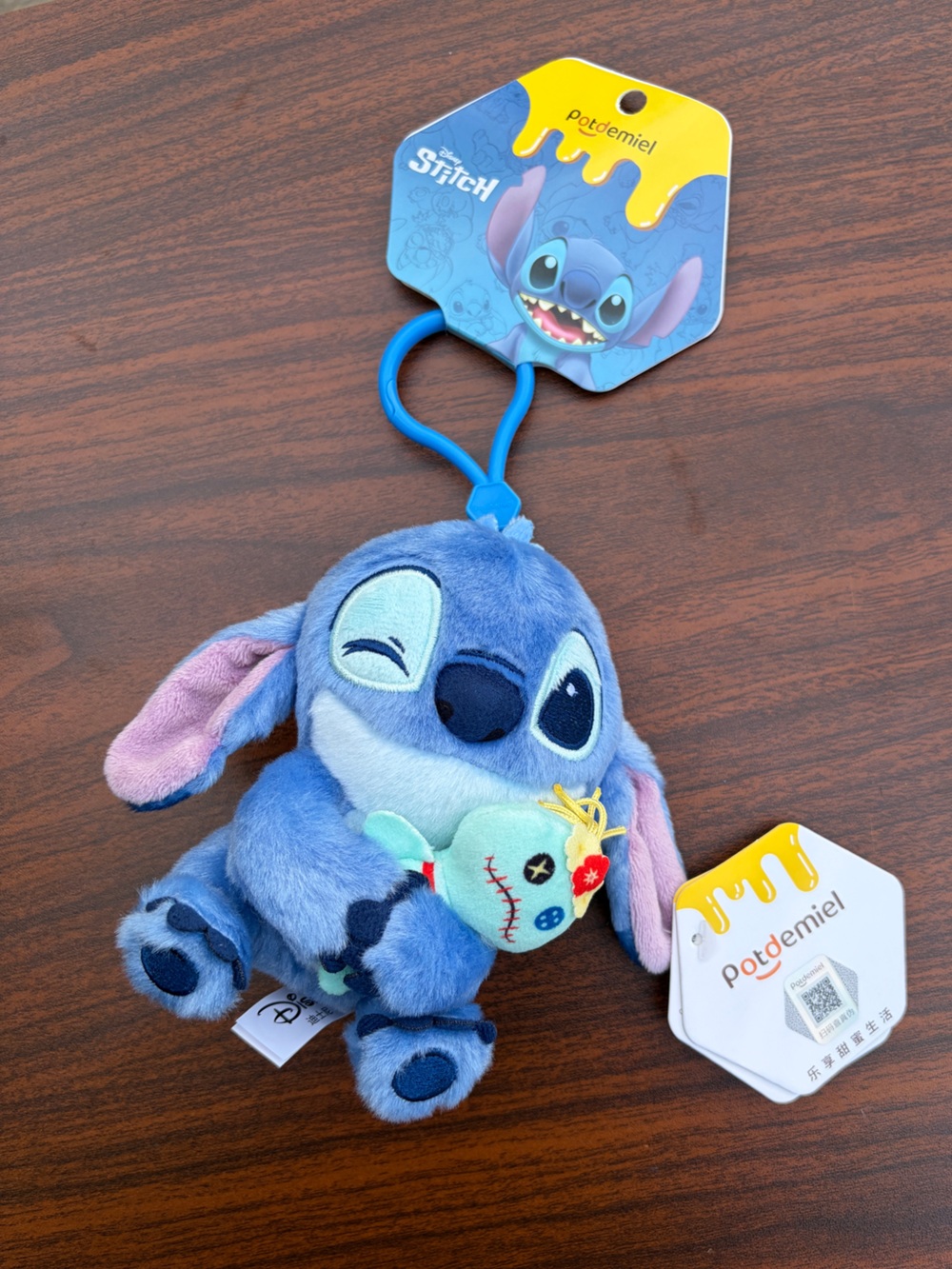 Disney Lilo & Stitch Stitch Hugging Scrump Plush Bag Charm Keychain NWT